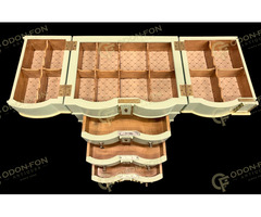 Kozma Lajos tervezésű illatszeres szekrényke