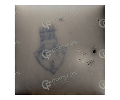 Zsolnay váza stilizált nőalakos díszítéssel