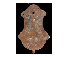 Íves tetejű falikút