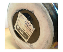 Modern iparművészeti váza fémes hatású irizáló eosin jellegű mázzal. IDEA