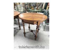 Kerek ónémet szalonasztal