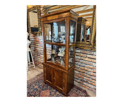 Restaurált Biedermeier vitrin, könyvszekrény.