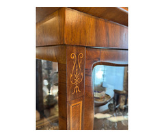 Restaurált Biedermeier vitrin, könyvszekrény.