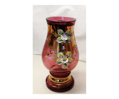 Egzotikus szépségű Bohemia váza dús aranyozással, zománc festett dekorációval