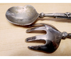 Antik etruszk mintázatú kanál, és villa páros, kézműves munka. Egyedi ritkaság