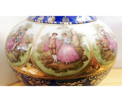 Vintage Germany ELW BAVARIA. Porcelán váza romantikus jelenetekkel, hibátlan