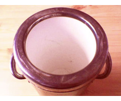 Retró parti kellék, palackos italos termosz, ón edény